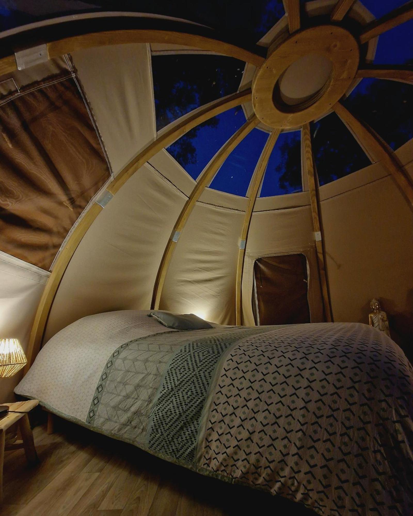 Les Nuits De Cassiopee Bed and Breakfast Sorde-lʼAbbaye Kamer foto