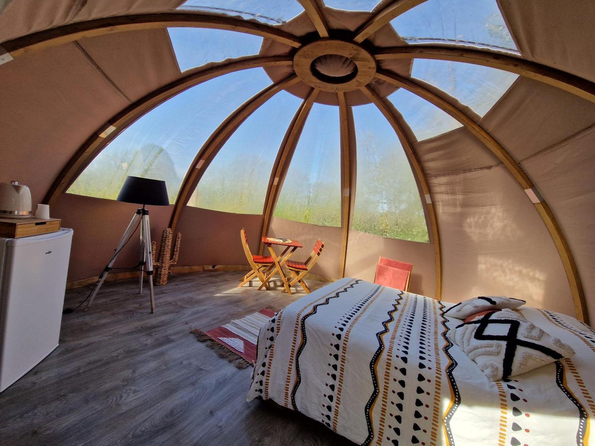 Les Nuits De Cassiopee Bed and Breakfast Sorde-lʼAbbaye Kamer foto