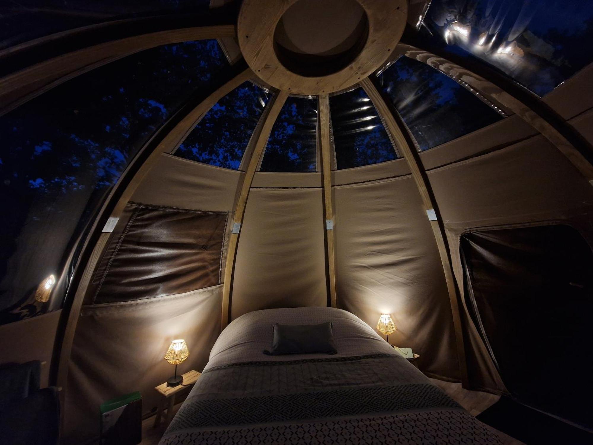 Les Nuits De Cassiopee Bed and Breakfast Sorde-lʼAbbaye Kamer foto