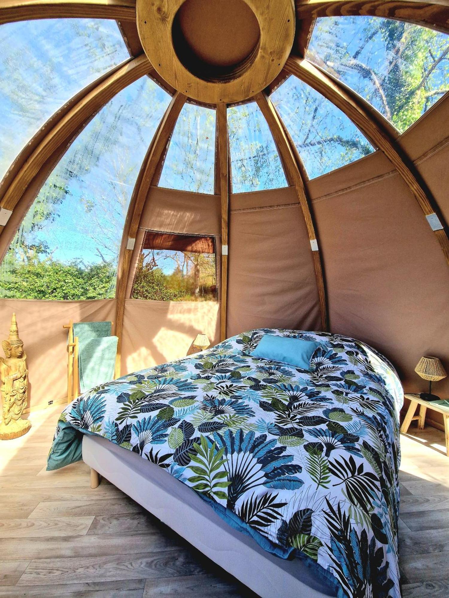 Les Nuits De Cassiopee Bed and Breakfast Sorde-lʼAbbaye Kamer foto