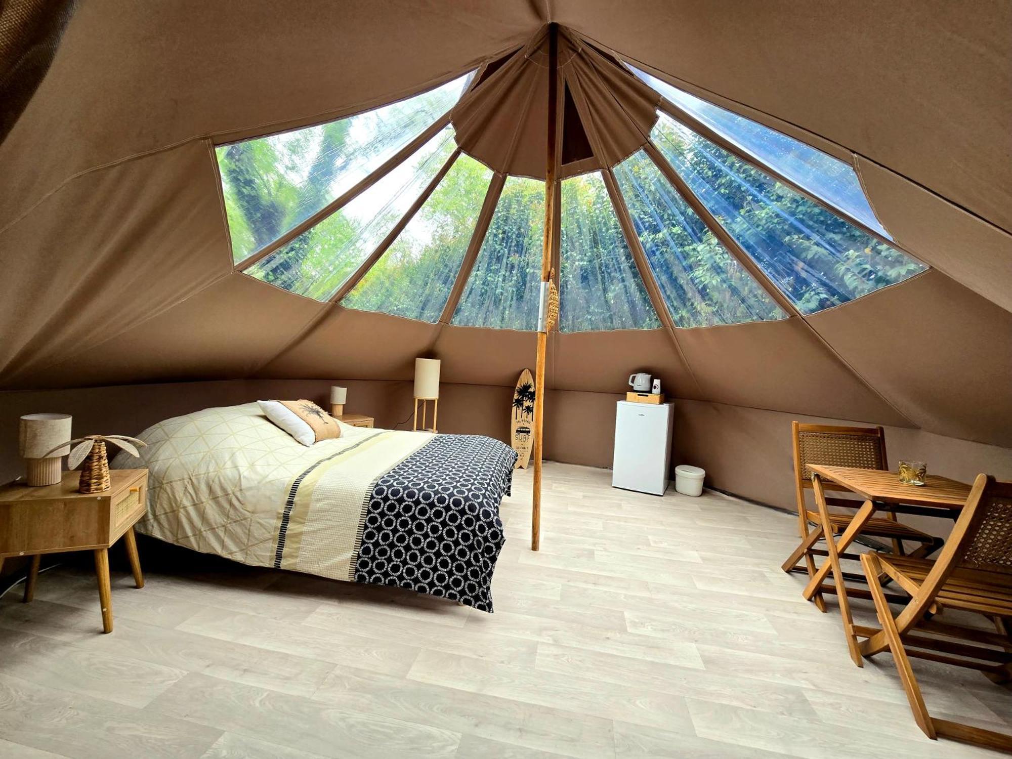 Les Nuits De Cassiopee Bed and Breakfast Sorde-lʼAbbaye Buitenkant foto